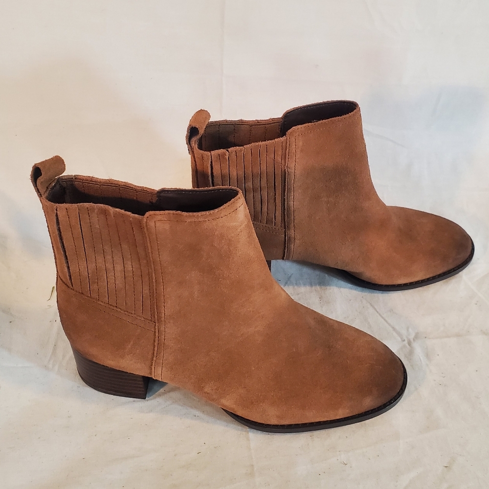 Sam Edelman Kaiti Chelsea Boots Women's Size 6 Brown Suede Block Heel New